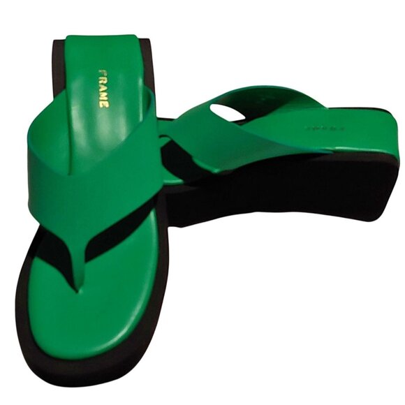 FRAME Le Ocean Wedge Flip Flops Kelly Green Chunky Color-Pop Bold Trendy Sleek - Picture 1 of 10